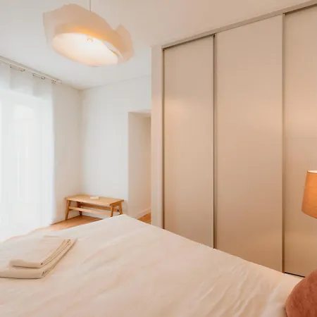 아파트 Mary Orange - No 232 Rc - Cozy & Two-bedroom 리스본